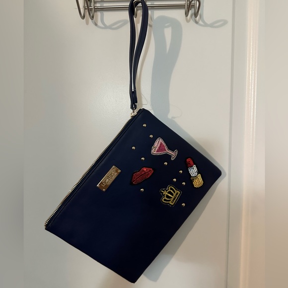 Bebe pouch purse wristlet - Picture 3 of 5